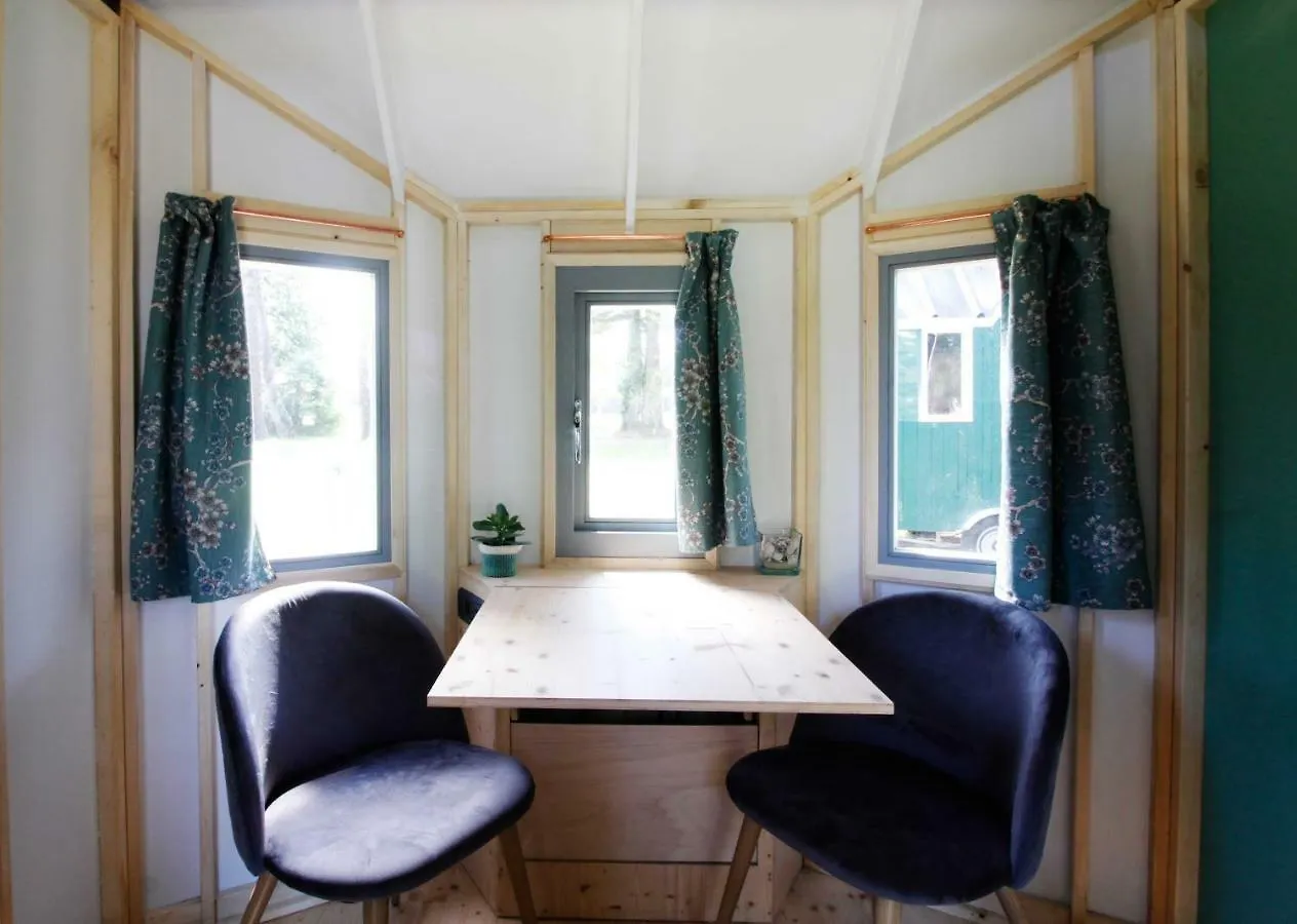 Tiny House Et Tentes En Coton Dans La Pinede Hotel Erquy